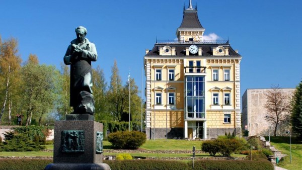 Debata s poslanci PS PČR z Karlovarského kraje